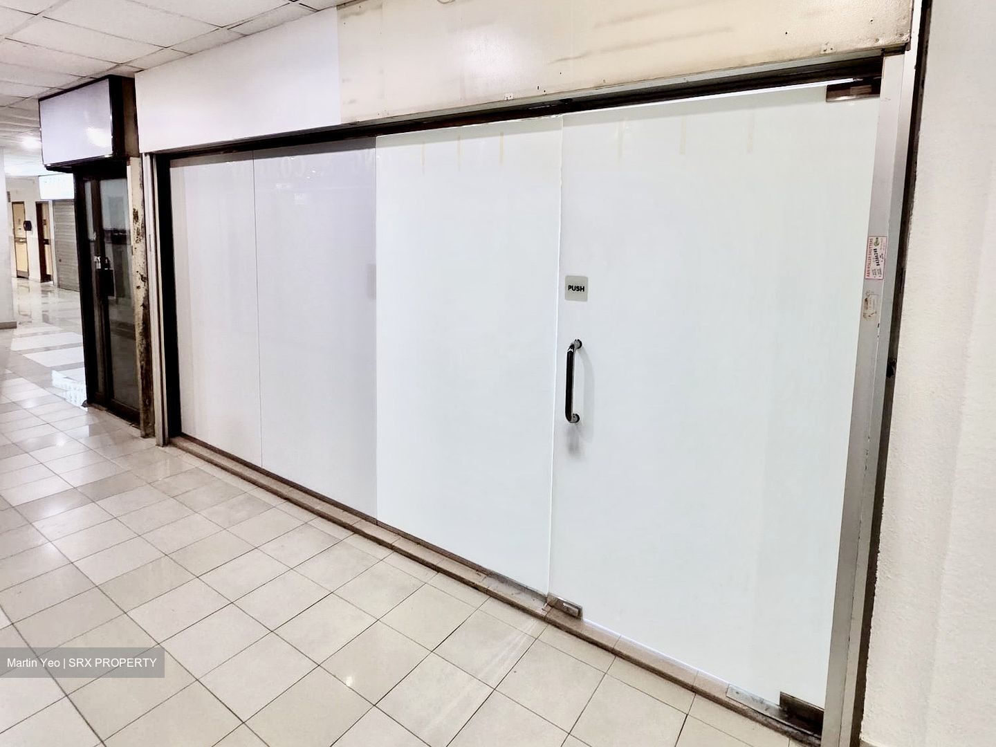 Golden Sultan Plaza (D7), Office #528840301